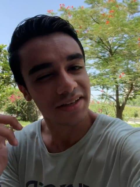 Bye Bye Bye · Donya