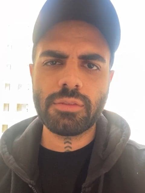 Baroon Delam Khast · Shadmehr Aghili