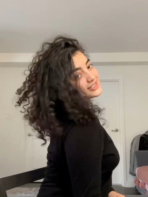 Bargard Pishe Man · Ezza