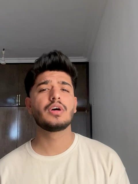 Zire Baroona Gomam · Hoorosh Band