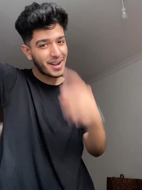 Yebaram Man (Ft Arta, Behzad Leito, & Raha) · Koorosh