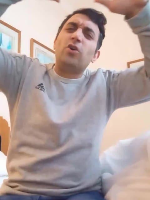 Mamnoonam · Reza Sadeghi