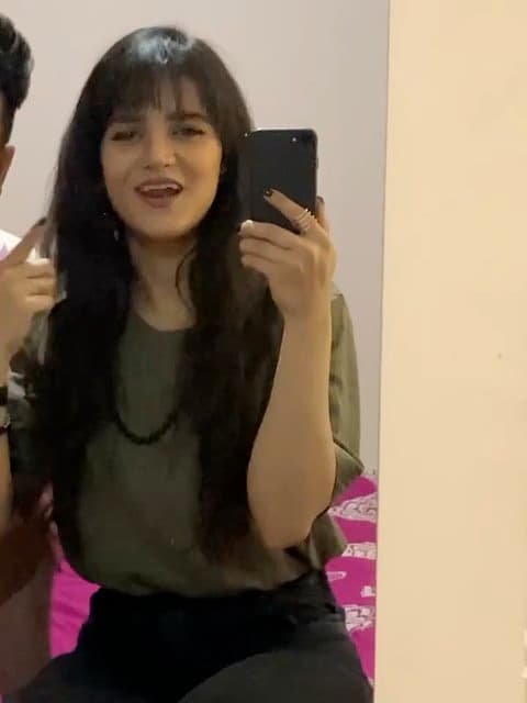 Cheshe Mayi · Evan Band