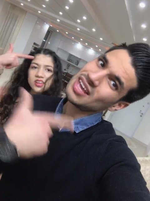 Ghalbe Banafsh (Ft IDa) · Ali Ardavan & Sepehr Khalse