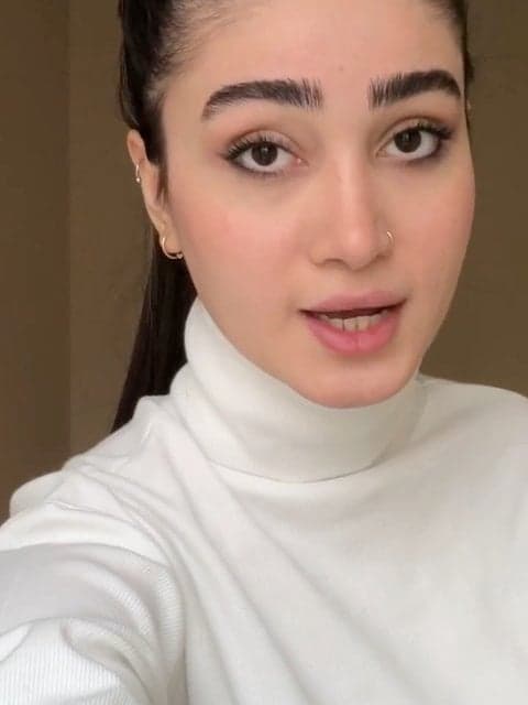 Ehtiaj Daram · Shayea