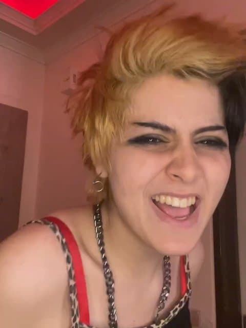 Tekoon Bedeh · EpiCure