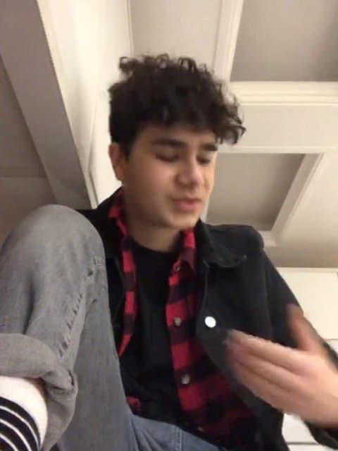 Chera Migzare (Ft Sami Low, Raha, & Sepehr Khalse) · Arta