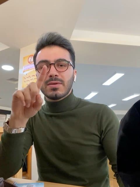 Zemestoon (Ft Arown) · Hoomaan