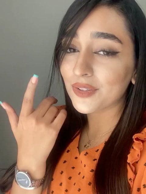 Khandehato Ghorboon · Aron Afshar