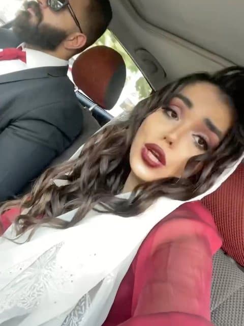 Abie Asemoon · Donya