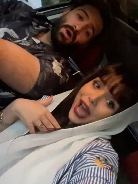 Amoo Hassan · Donya