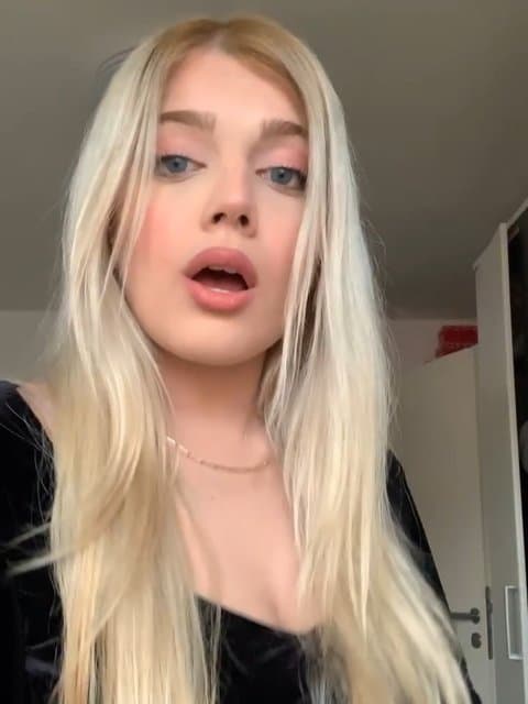 Akharin Mashough (Ft Behzad Leito & Limit) · Poobon