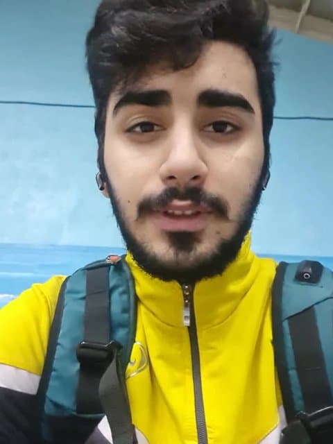 Behtar Az Mane · Ali Yasini