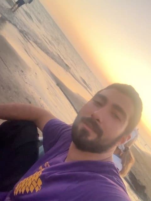 Berim Darya · Amirabbas Golab