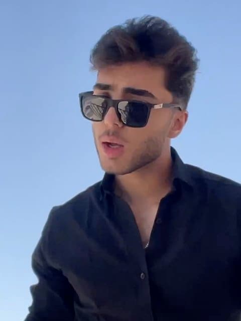 Dokhtare Sangdel · Aaren