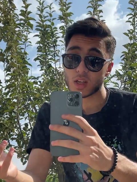 Hamintori (Ft Anita) · Behzad Leito