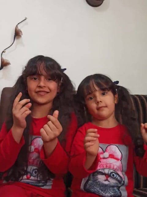 Zibaye Mani · Satin