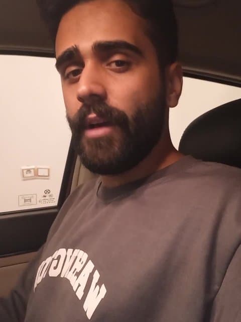 Dokhtar Irooni · Sohrab Pakzad