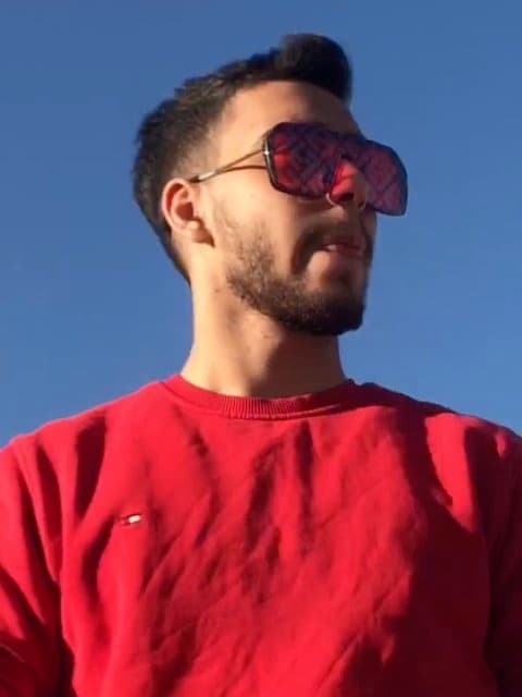 Boghze Cheshmat (Eshghe Tazeh) · Reza Sadeghi