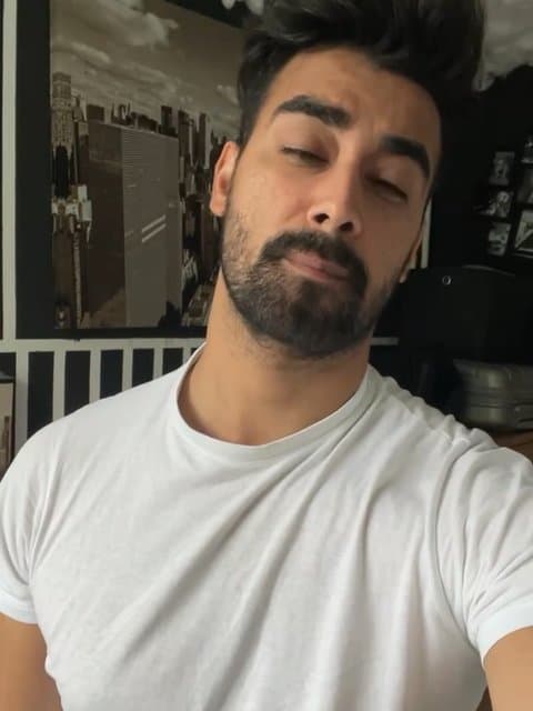 Man Delam Baroon Mikhad · Shayan Eshraghi