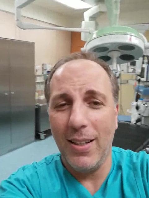 Eshgho Gonah · Reza Bahram