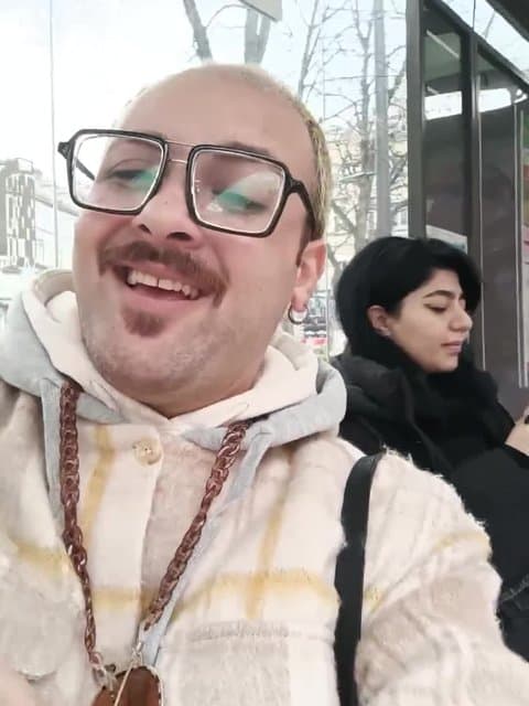 Dele Divane · Viguen