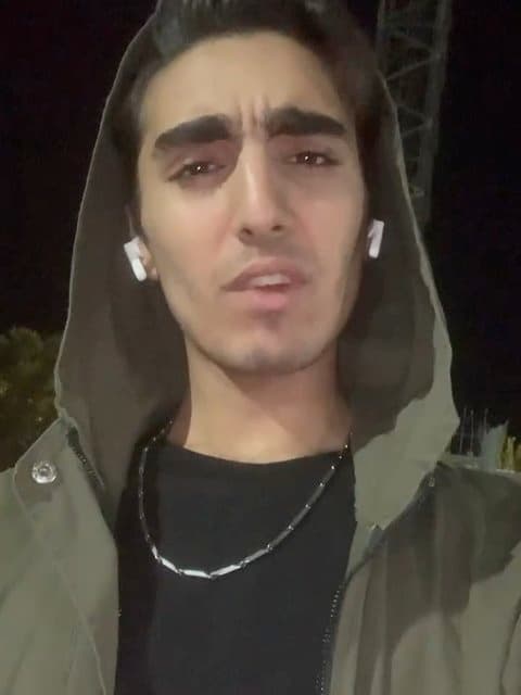 Bache Mahal · Zedbazi