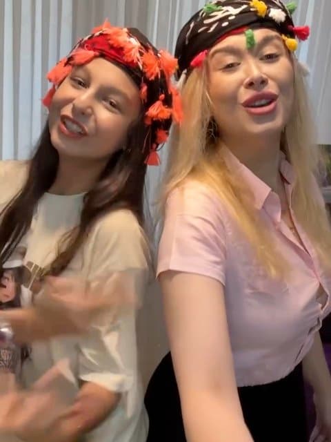 Hame Chim Yar · Aref