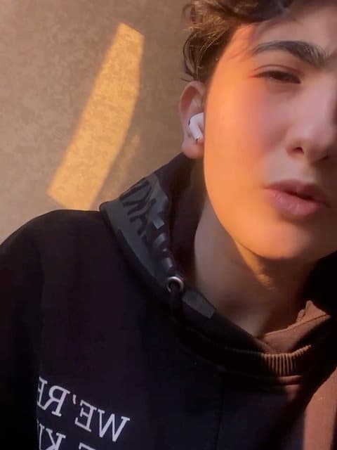 Mahe Ghashangam · Ali Lohrasbi