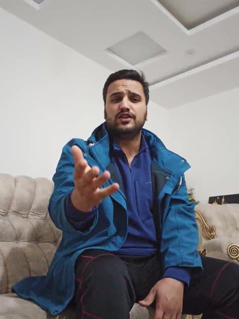 Maghrooro Ashegh · Puzzle