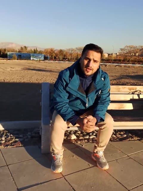 Moo Ghermez · Puzzle & Bardia Bahador