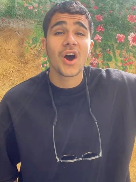 Khabam Nemibareh · Moein Z