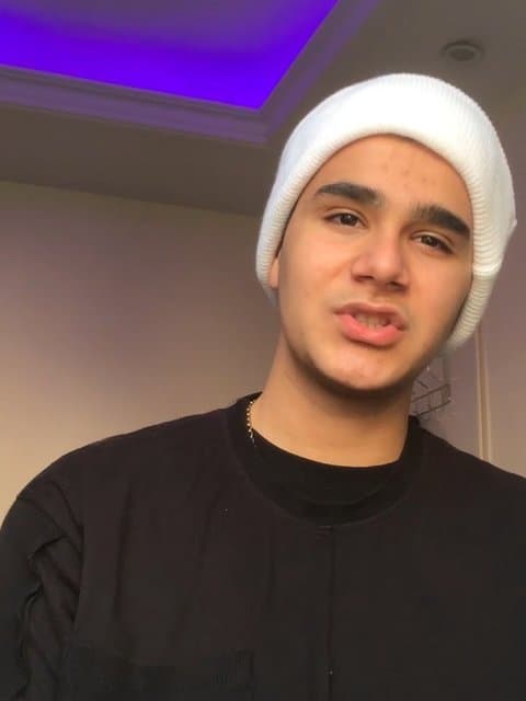 Yek Sahne · Shayan Eshraghi