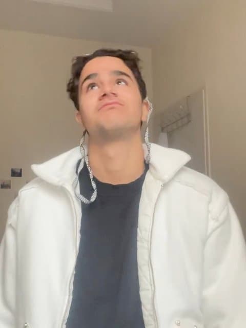 Hafteh Eshgh · Benyamin