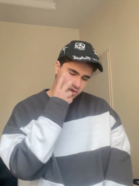 Begoo Yadete (Ft Behzad Leito) · Wantons