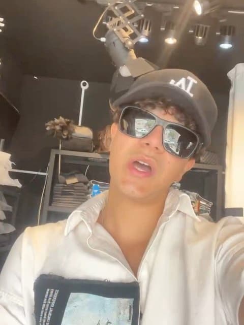 Boome Naghashi · Wantons