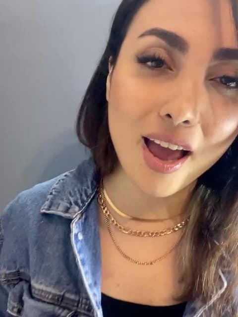 Sanieh Var · Aron Afshar