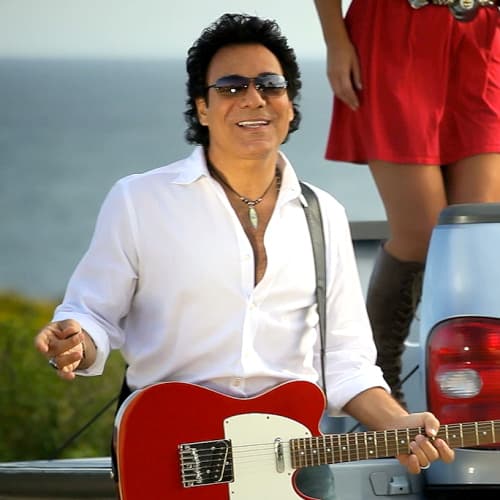 Che Ehsaseh Ghashangi · Andy