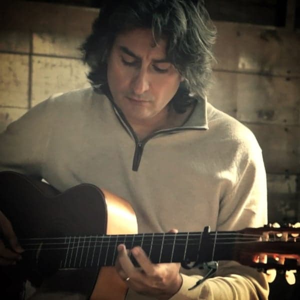 Distance · Babak Amini