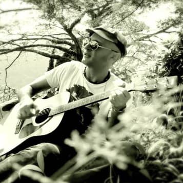 Khianate Movajah · Hooman Ajdari